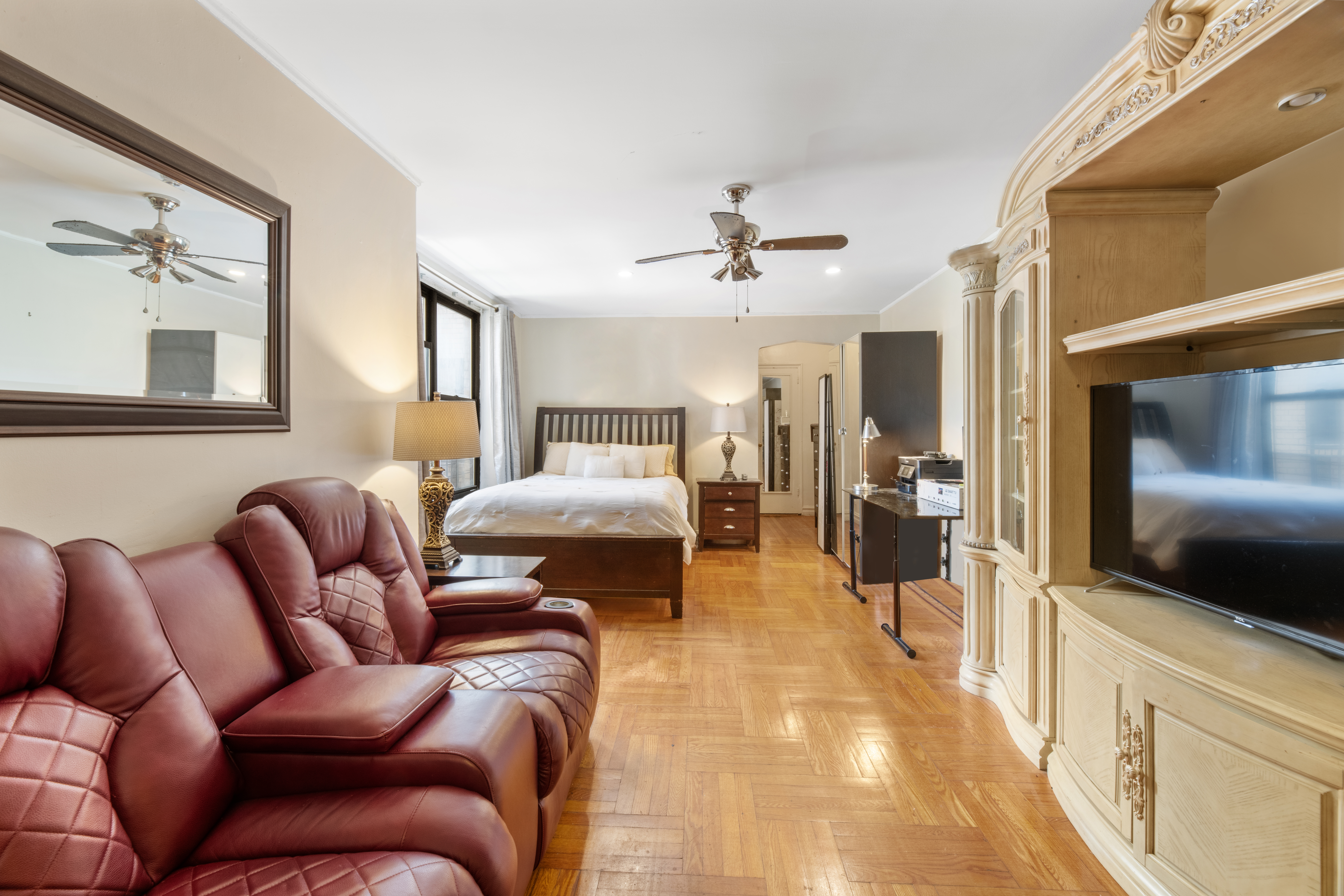 860 Grand Concourse, Unit 4J Bronx, NY 10451 - Photo 3 of 5
