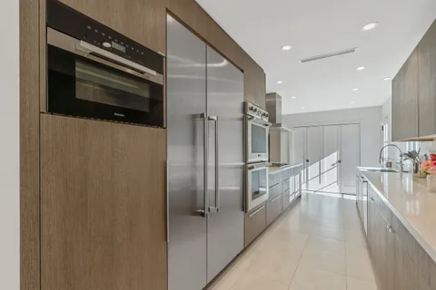 $1,895,000 | 4518 Varna Avenue, Sherman Oaks, CA 91423