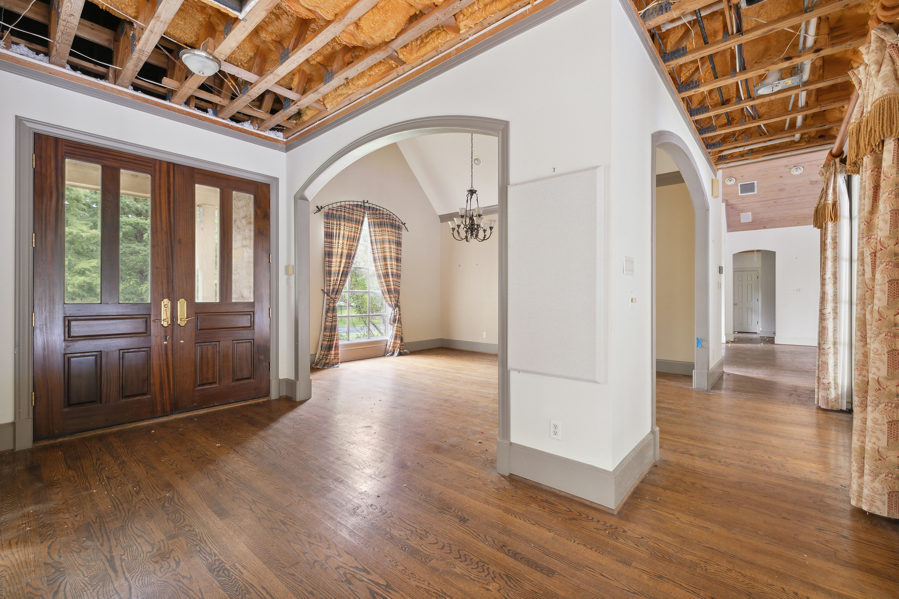 1505 Rockcliff Road Austin, TX 78746 - Photo 5 of 40