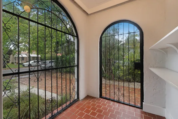 $1,335,000 | 919 Lisbon Street, Coral Gables, FL 33134