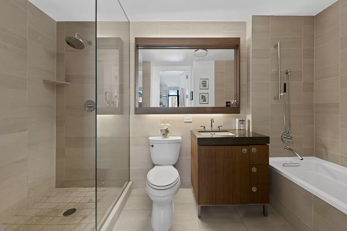 57 Reade Street, Unit 17C Manhattan, NY 10007 - Photo 8 of 11