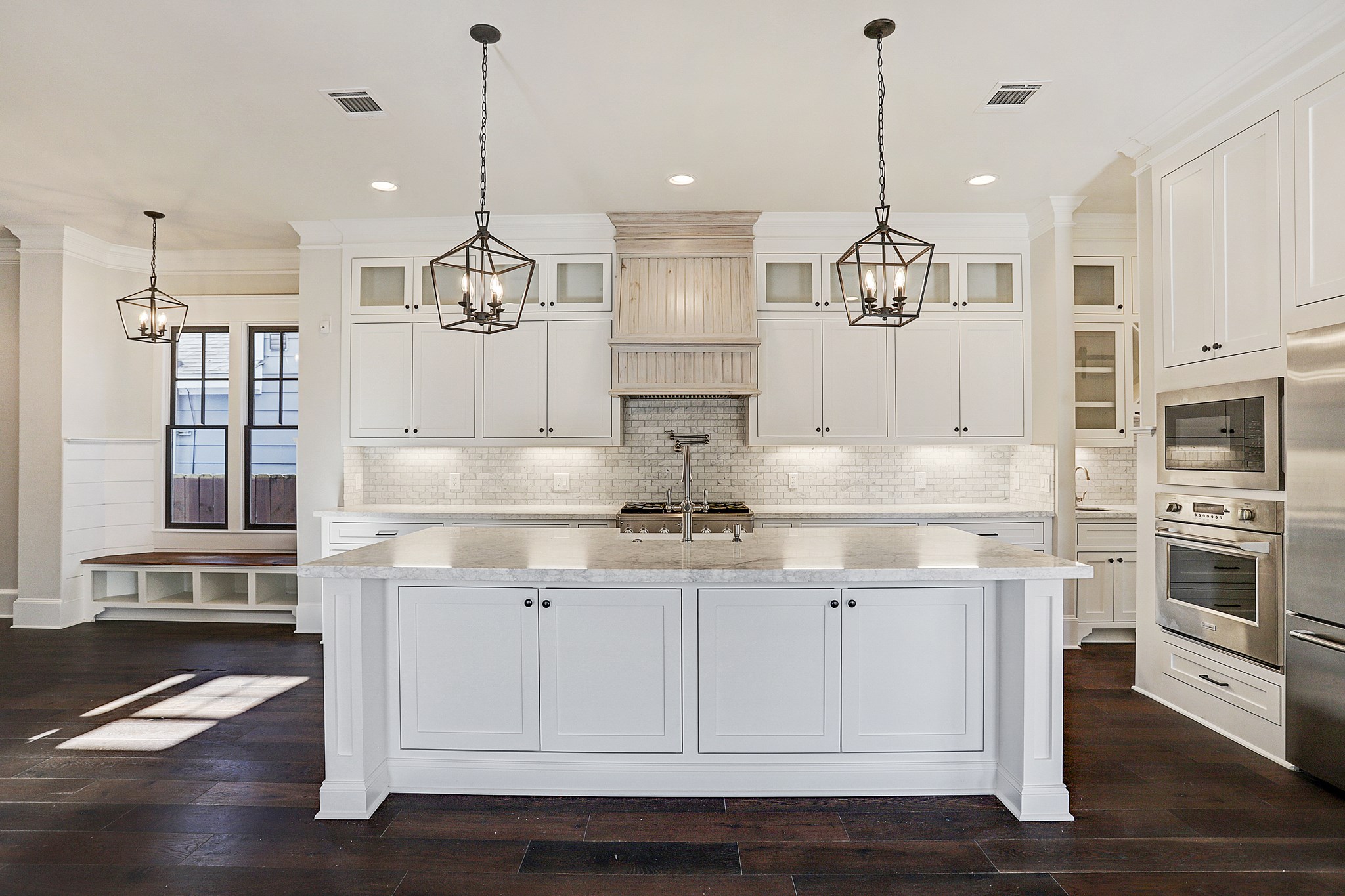 1901 Bradshaw Street Houston, TX 77008 - Photo 4 of 29