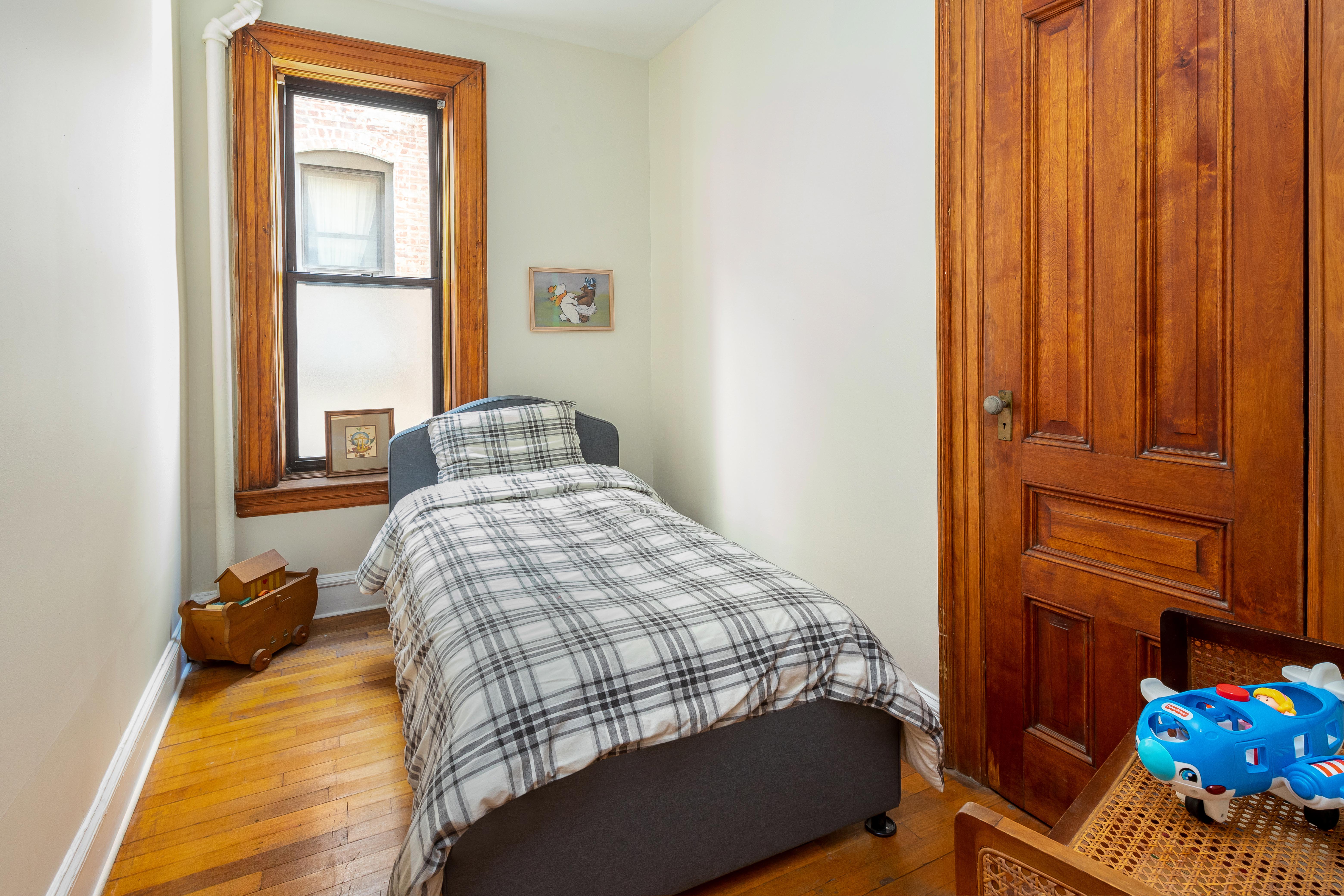 458 3rd Street, Unit 2L Brooklyn, NY 11215 - Photo 8 of 12