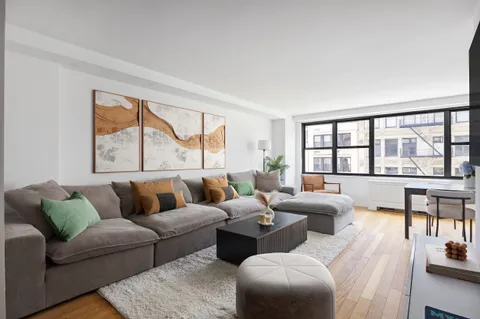 $1,600,000 | 7 East 14th Street, Unit 605 | Flatiron