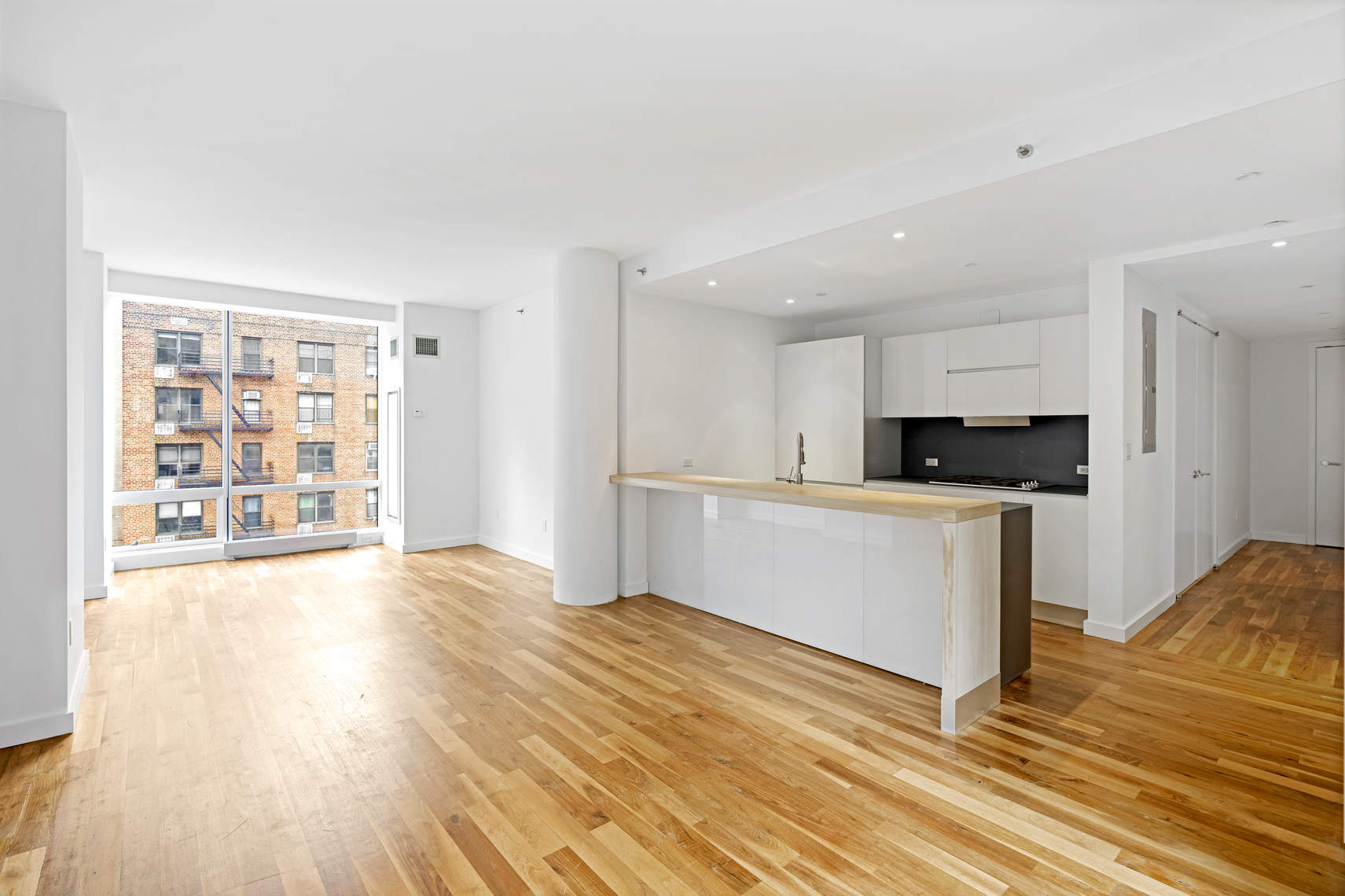 166 West 18th Street, Unit 5A Manhattan, NY 10011 - Photo 2 of 18