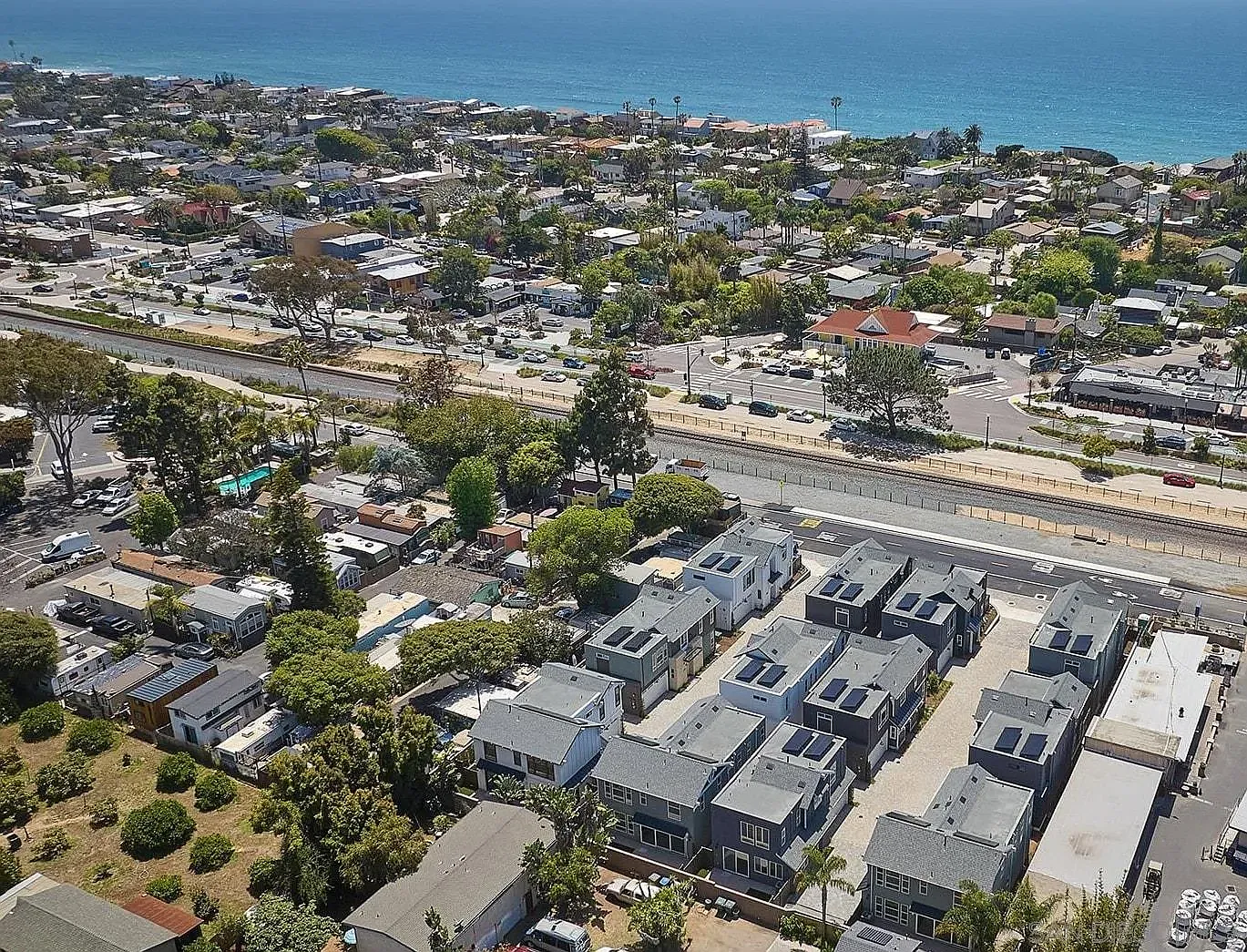 567 North Vulcan Avenue Encinitas, CA 92024 - Photo 44 of 49