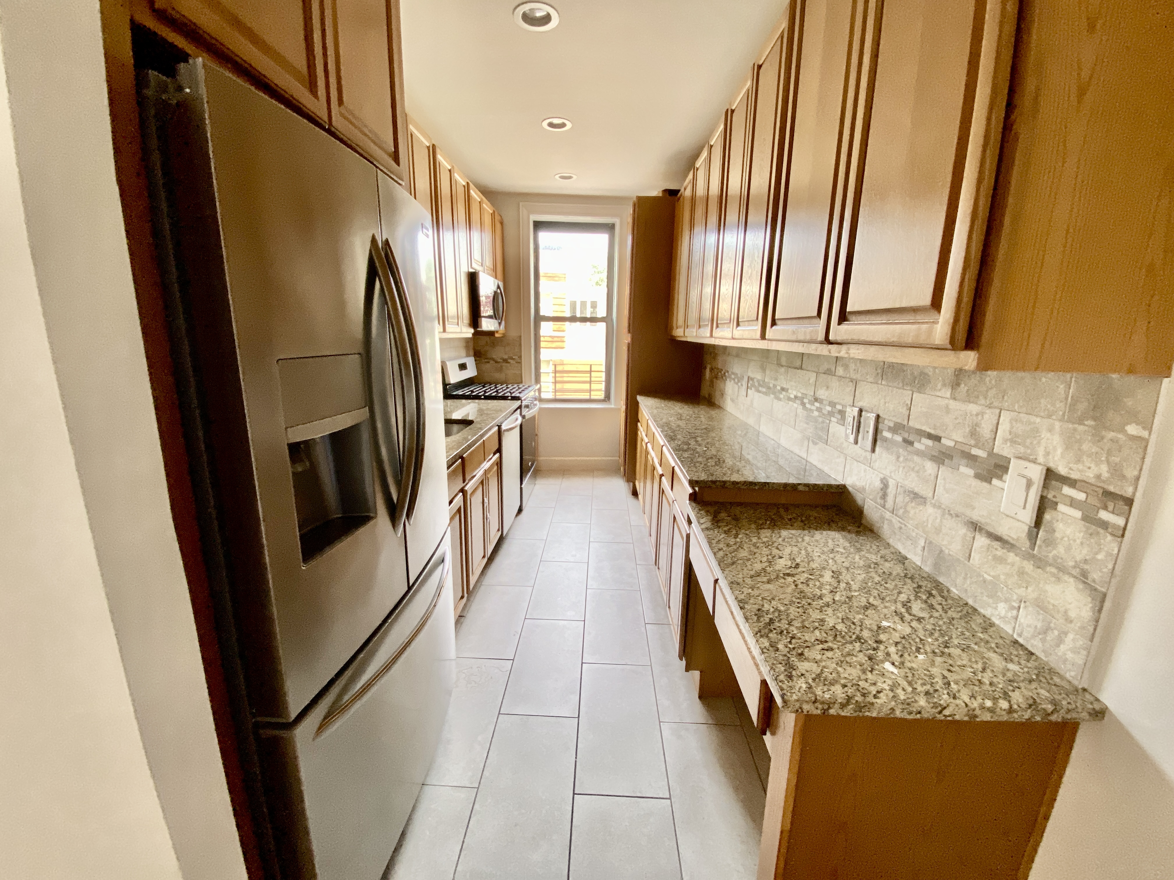 7001 Ridge Boulevard, Unit 2B Brooklyn, NY 11209 - Photo 4 of 11