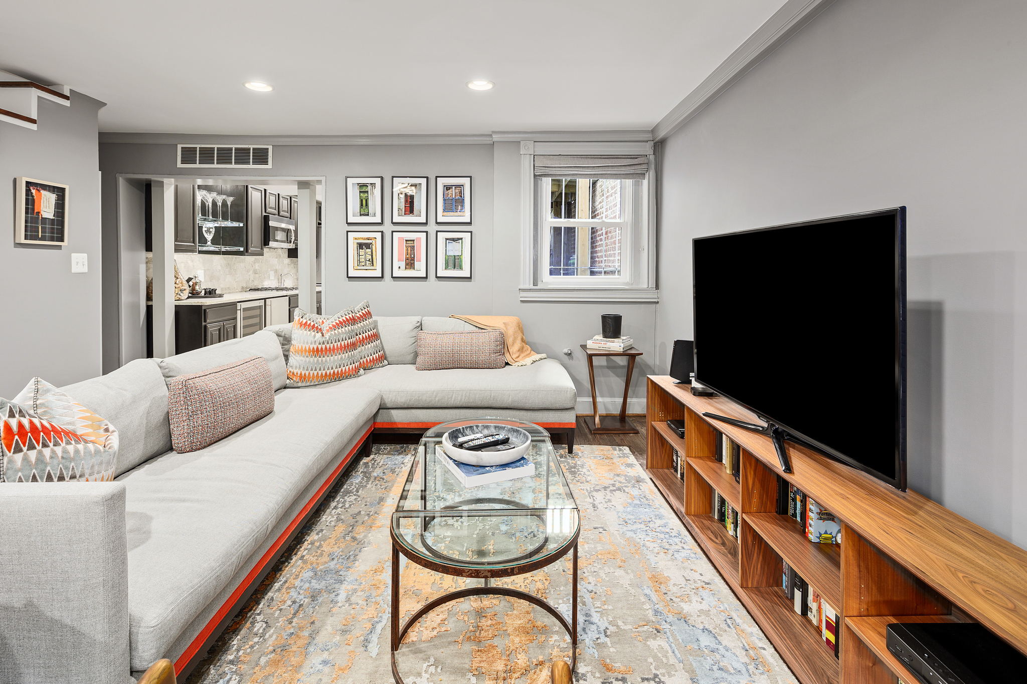 412 10th Street Southeast Washington, DC 20003 - Photo 20 of 34