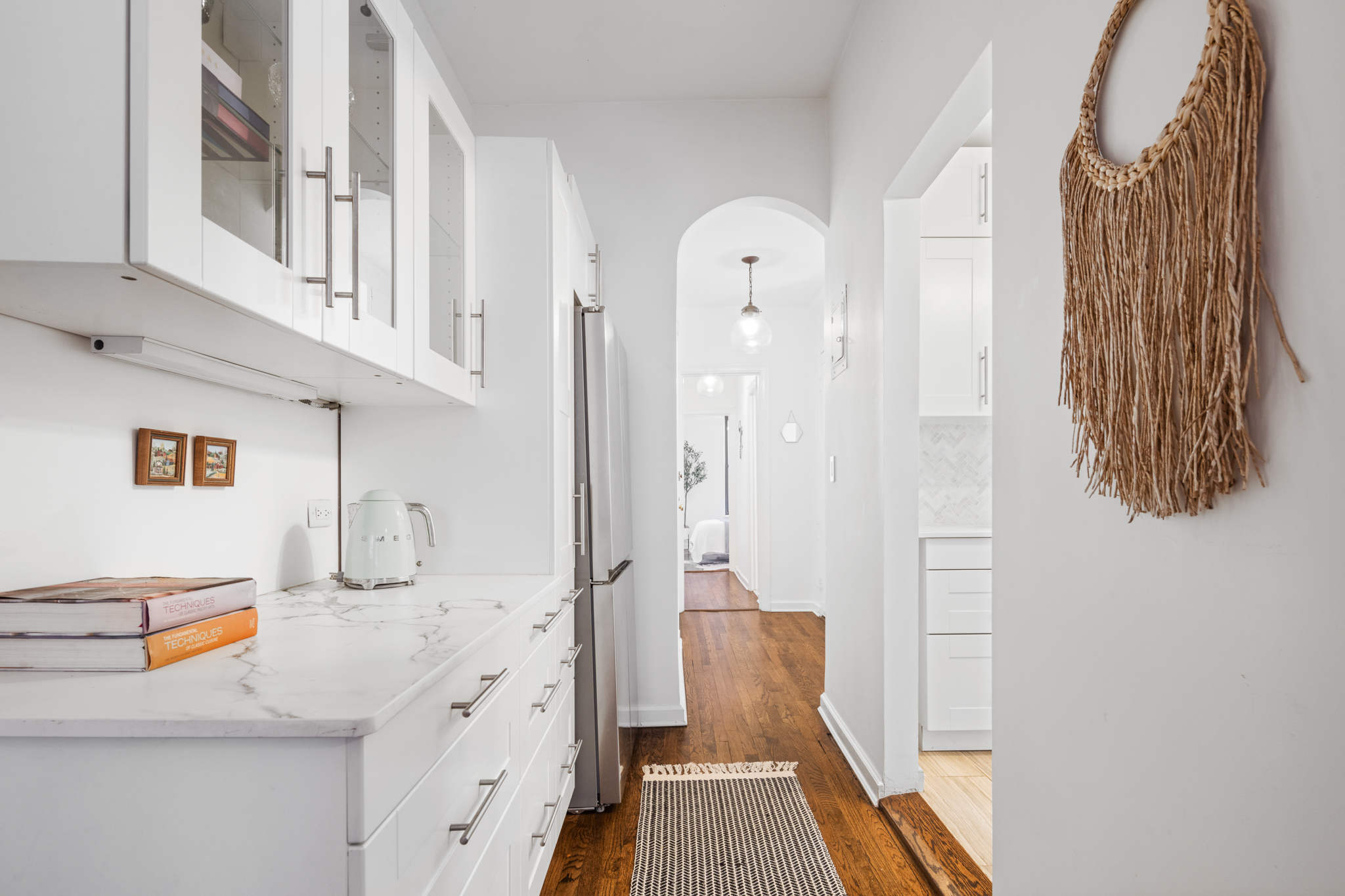 173 East 74th Street, Unit 3B Manhattan, NY 10021 - Photo 5 of 8