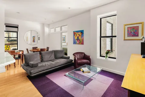$895,000 | 23 East 10th Street, Unit 4G | Greenwich Village