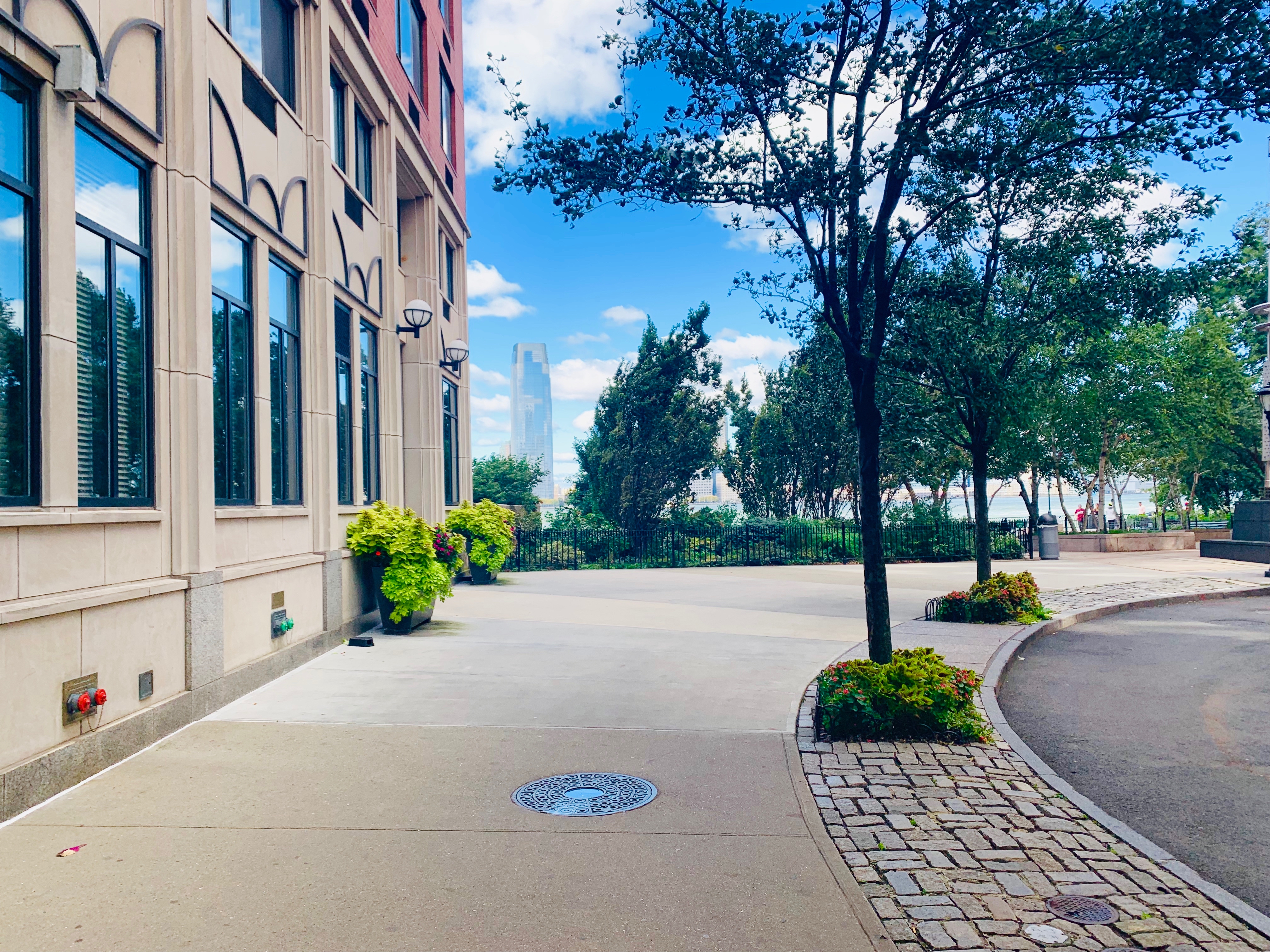 380 Rector Place, Unit 7B Manhattan, NY 10280 - Photo 11 of 13