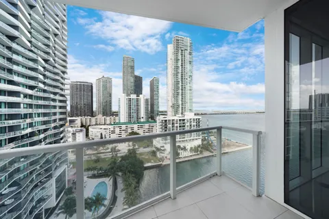 $750,000 | 601 Northeast 27th Street, Unit 1501, Miami, FL 33137
