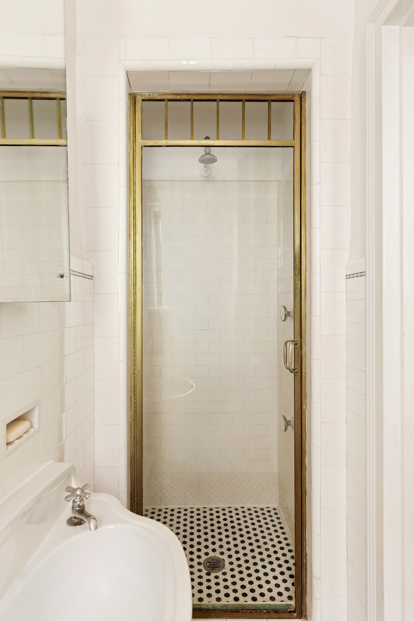 305 West 86th Street, Unit 4B Manhattan, NY 10024 - Photo 11 of 16