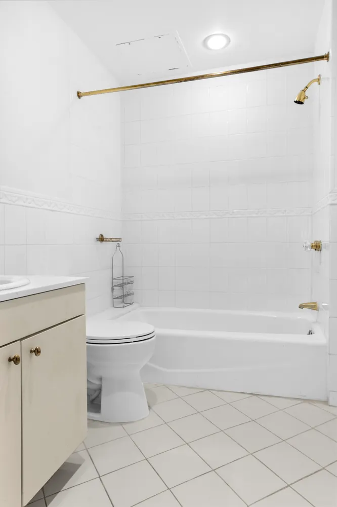 $1,750,000 | 16 Sutton Place, Unit 1A/1B | Sutton Place