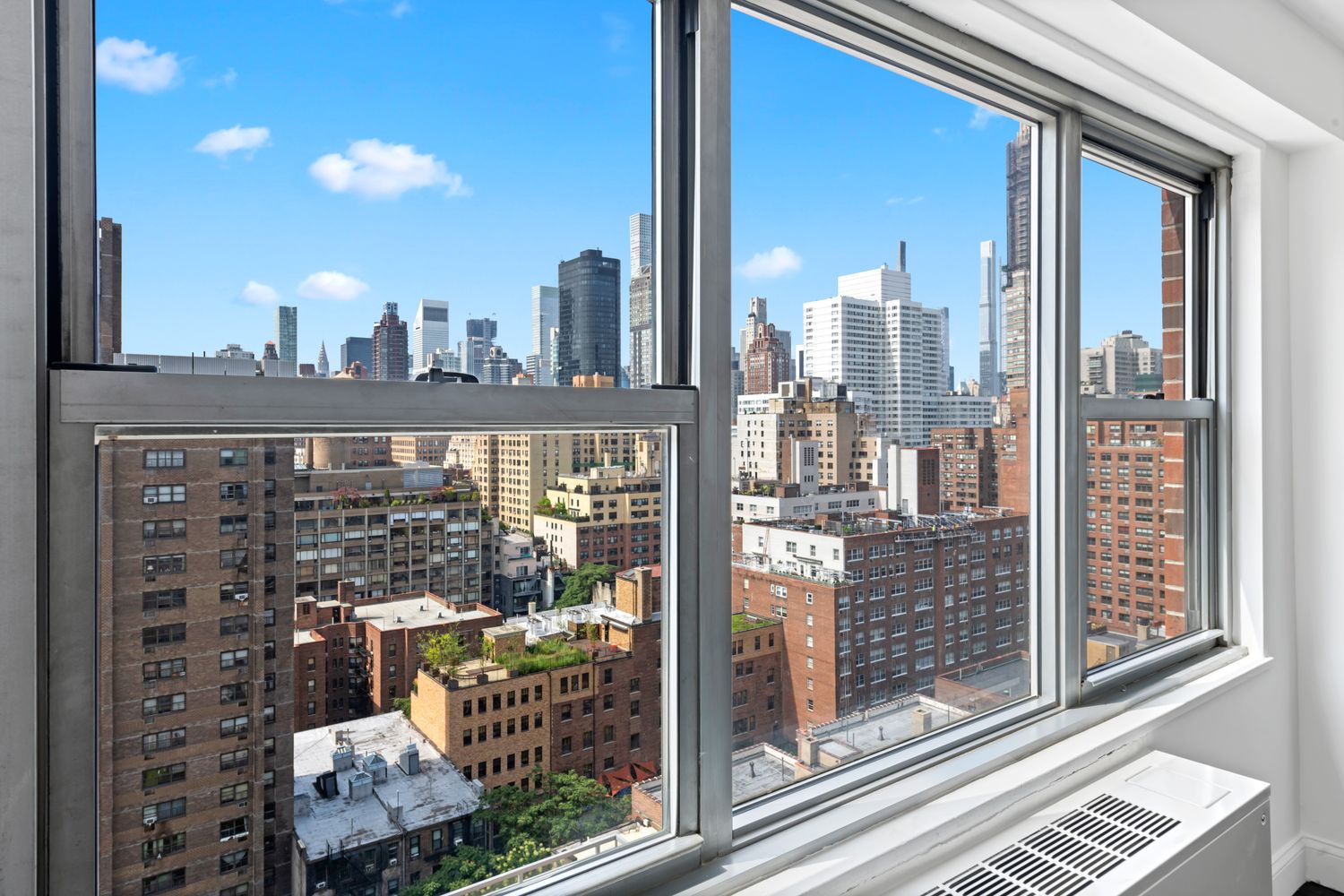 $2,443,800 | 360 East 72nd Street, Unit C2001 | Lenox Hill