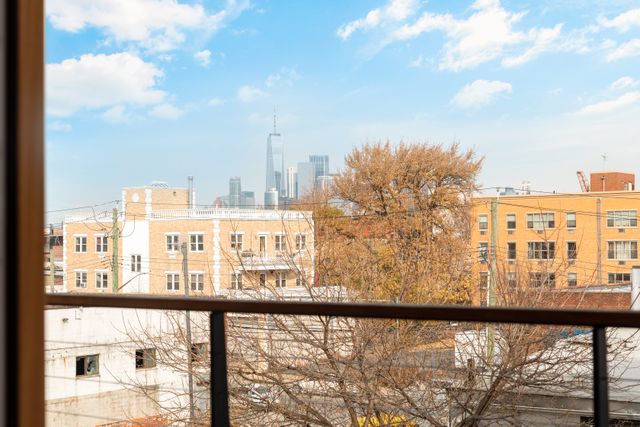 $4,580,000 | 156 Beard Street | Red Hook