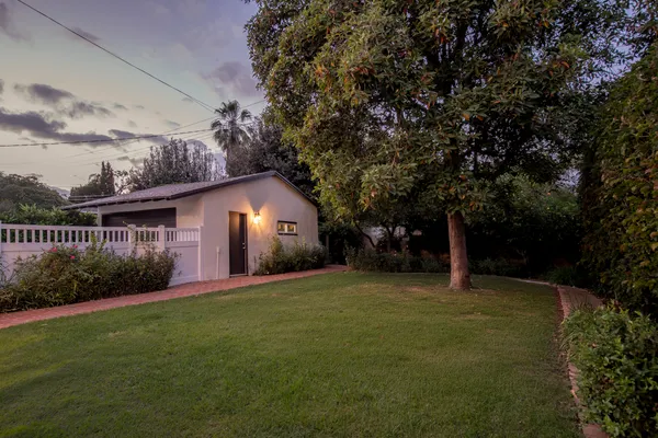 $1,600,000 | 2803 Hermanos Street, Pasadena, CA 91107