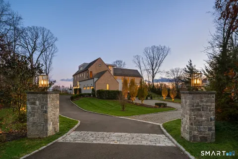 $8,999,000 | 19 Beachside Common, Westport, CT 06880