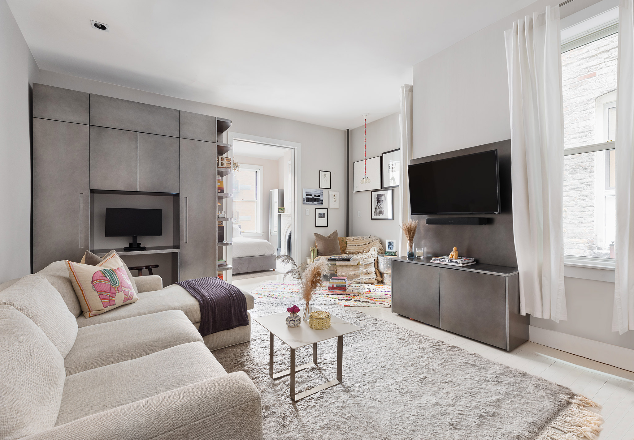 323 West 11th Street, Unit 3W Manhattan, NY 10014 - Photo 2 of 10