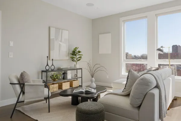 $845,000 | 17 Chestnut Avenue, Unit 3, Jamaica Plain, MA 02130