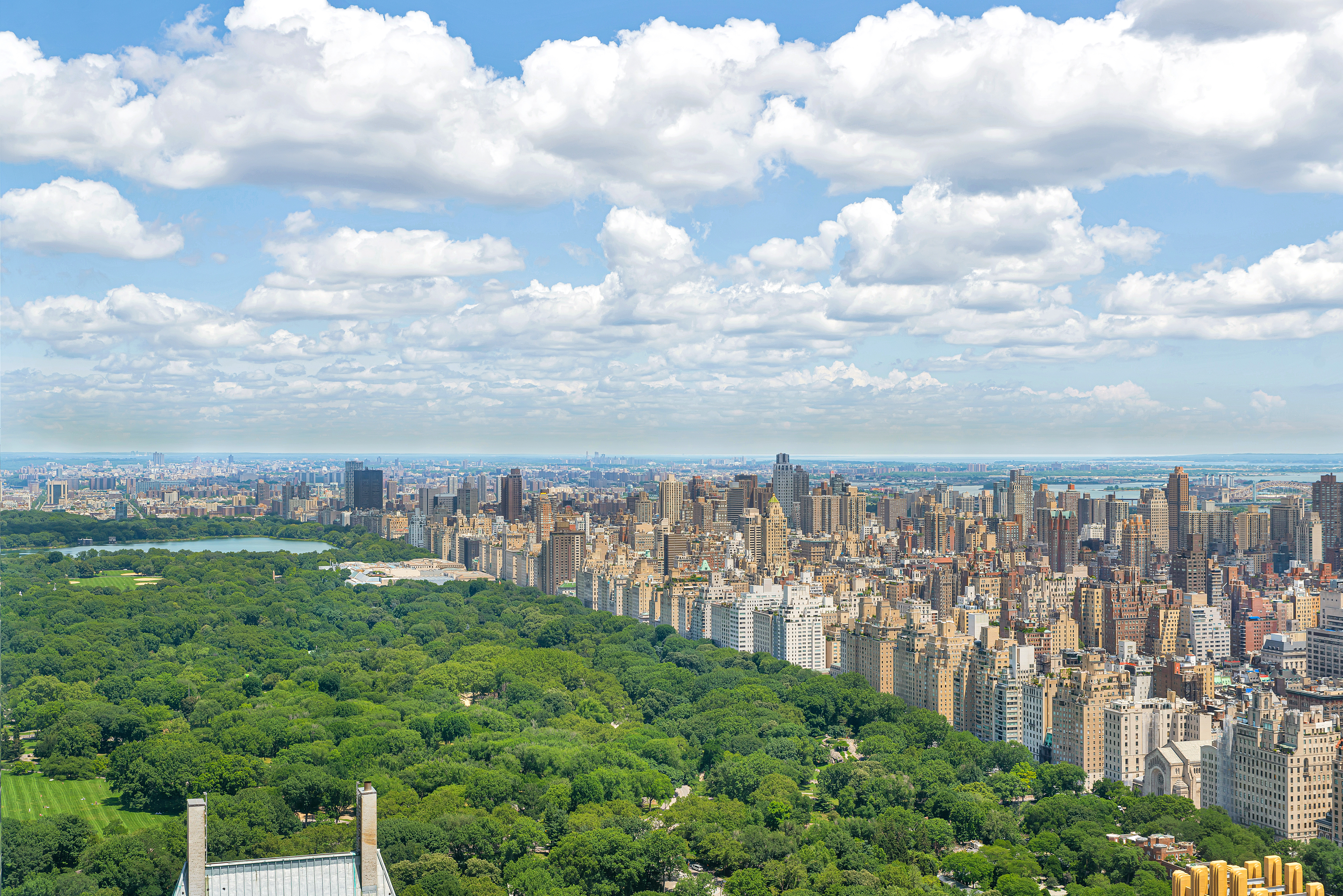 146 West 57th Street, Unit 67B Manhattan, NY 10019 - Photo 3 of 10