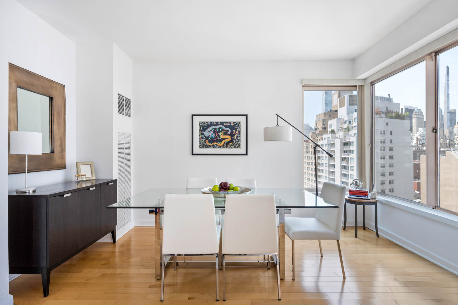 200 East 69th Street, Unit 15E Manhattan, NY 10021 - Photo 2 of 9