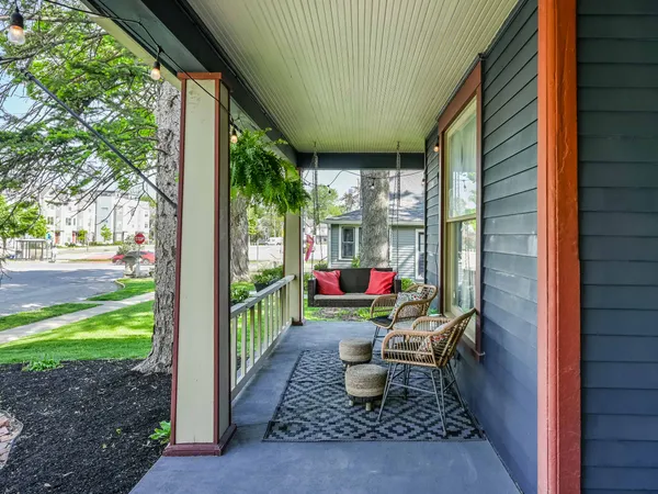 $409,900 | 973 Woodruff Place Middle Drive, Indianapolis, IN 46201