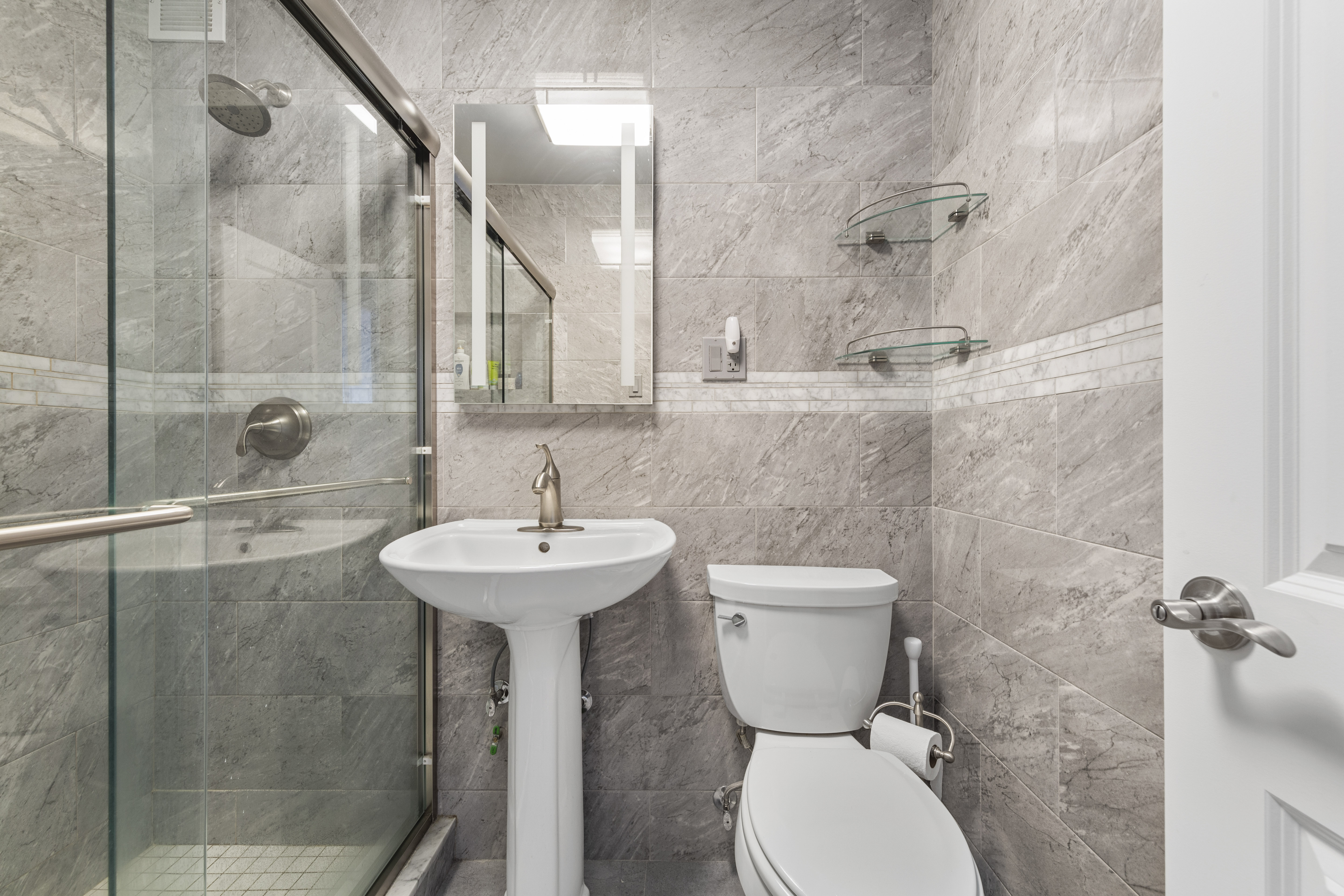 102-30 66th Road, Unit 11B Queens, NY 11375 - Photo 16 of 19