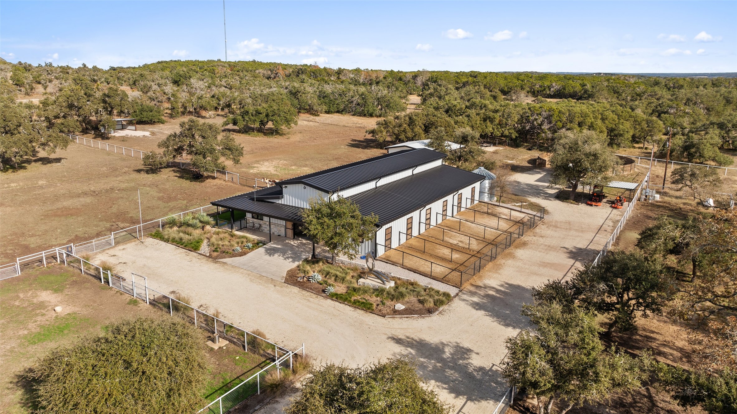 751 Prochnow Road Dripping Springs, TX 78620 - Photo 24 of 40