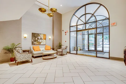 $1,350,000 | 2725 Connecticut Avenue Northwest, Unit 507, Washington, DC 20008