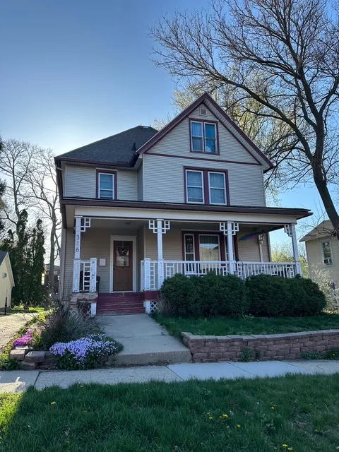 $475,000 | 316 South Page Street, Stoughton, WI 53589