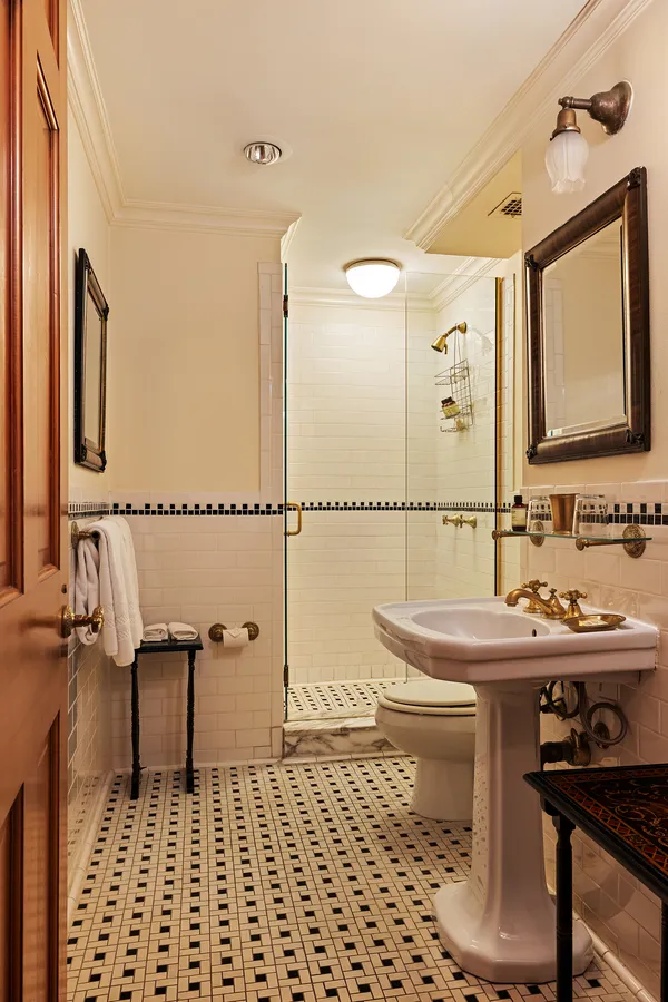 $9,000 | 54 Irving Place, Unit 5 | Gramercy