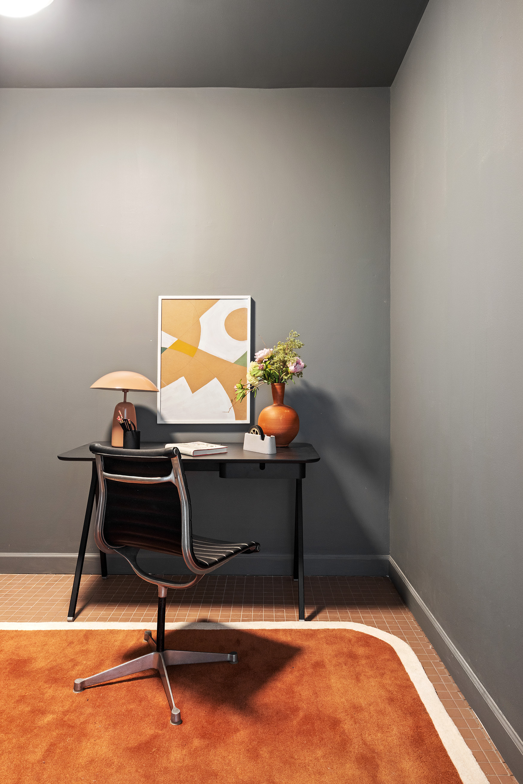 252 7th Avenue, Unit 9R Manhattan, NY 10001 - Photo 21 of 23 a room with furniture and air hockey table