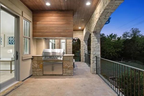 $1,825,000 | 303 Bella Montagna Circle, Austin, TX 78734