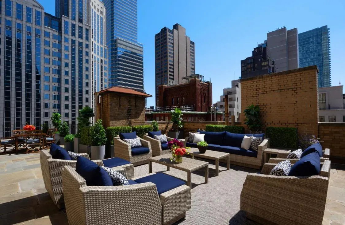 $3,500,000 | 111 East 56th Street, Unit PH19 | Midtown East