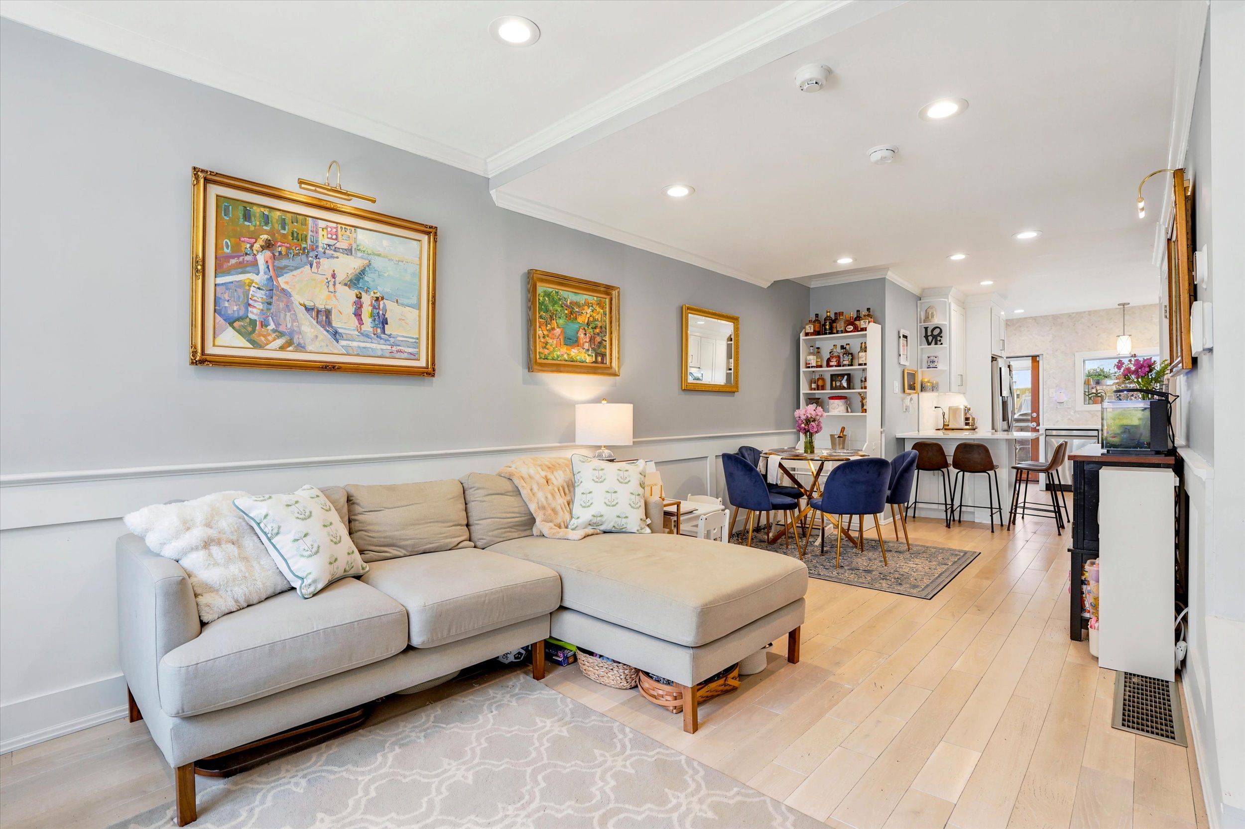 733 Ellsworth Street Philadelphia, PA 19147 - Photo 3 of 25