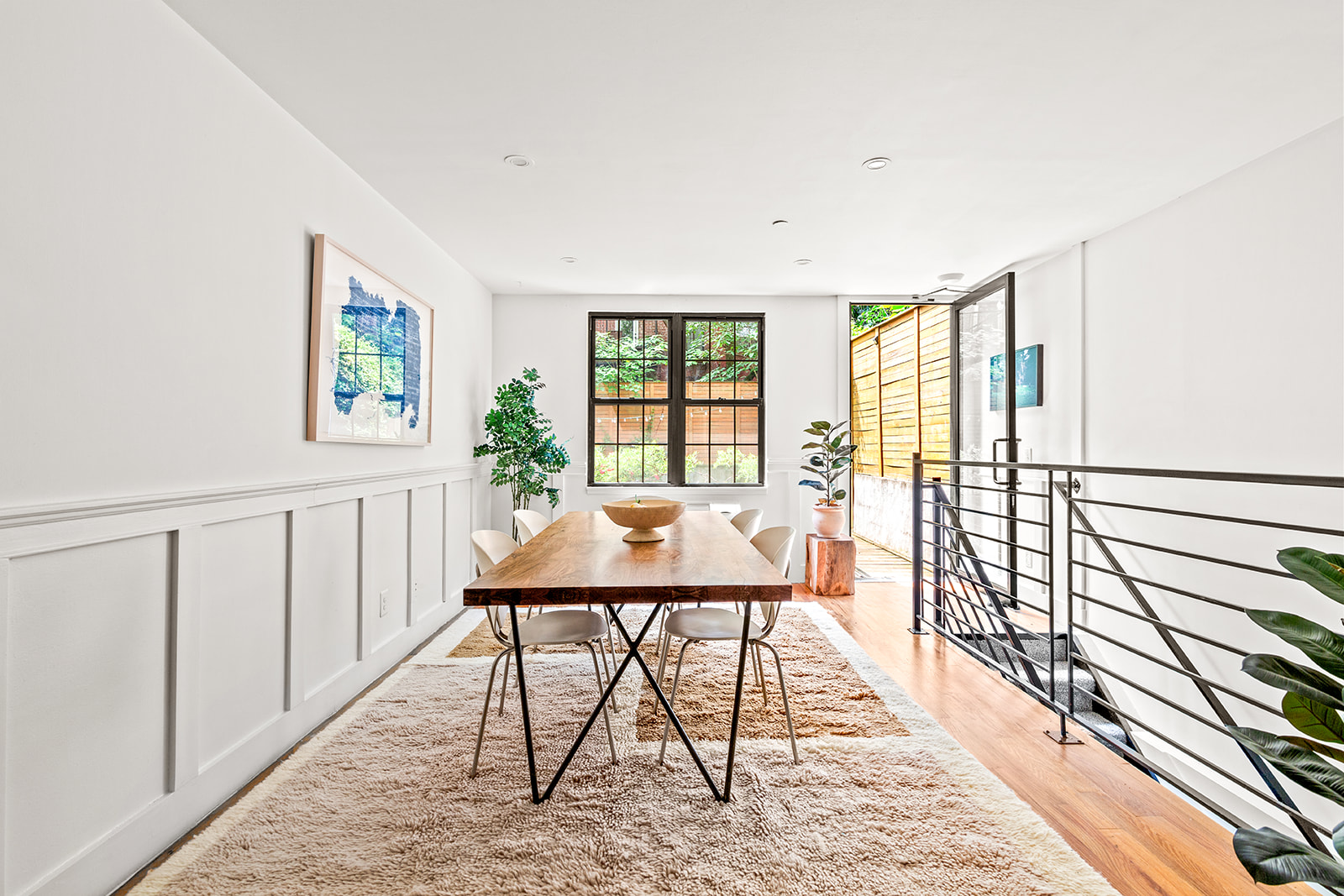 120 Pulaski Street, Unit 1B Brooklyn, NY 11206 - Photo 3 of 13 a view of a interior of the house