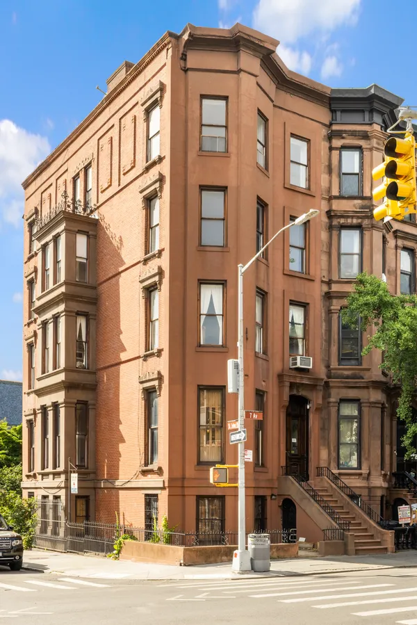 $5,750,000 | 165 St Johns Place | Park Slope