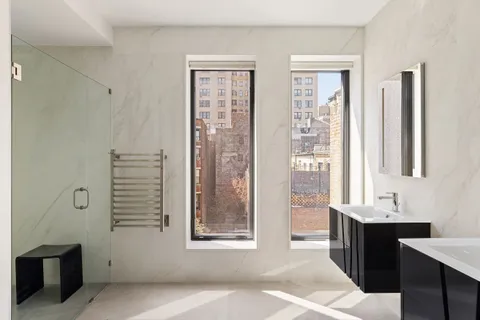 $8,995,000 | 272 West 91st Street | Upper West Side