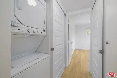 $1,695,000 | 2442 South Coast Highway, Unit 8, Laguna Beach, CA 92651