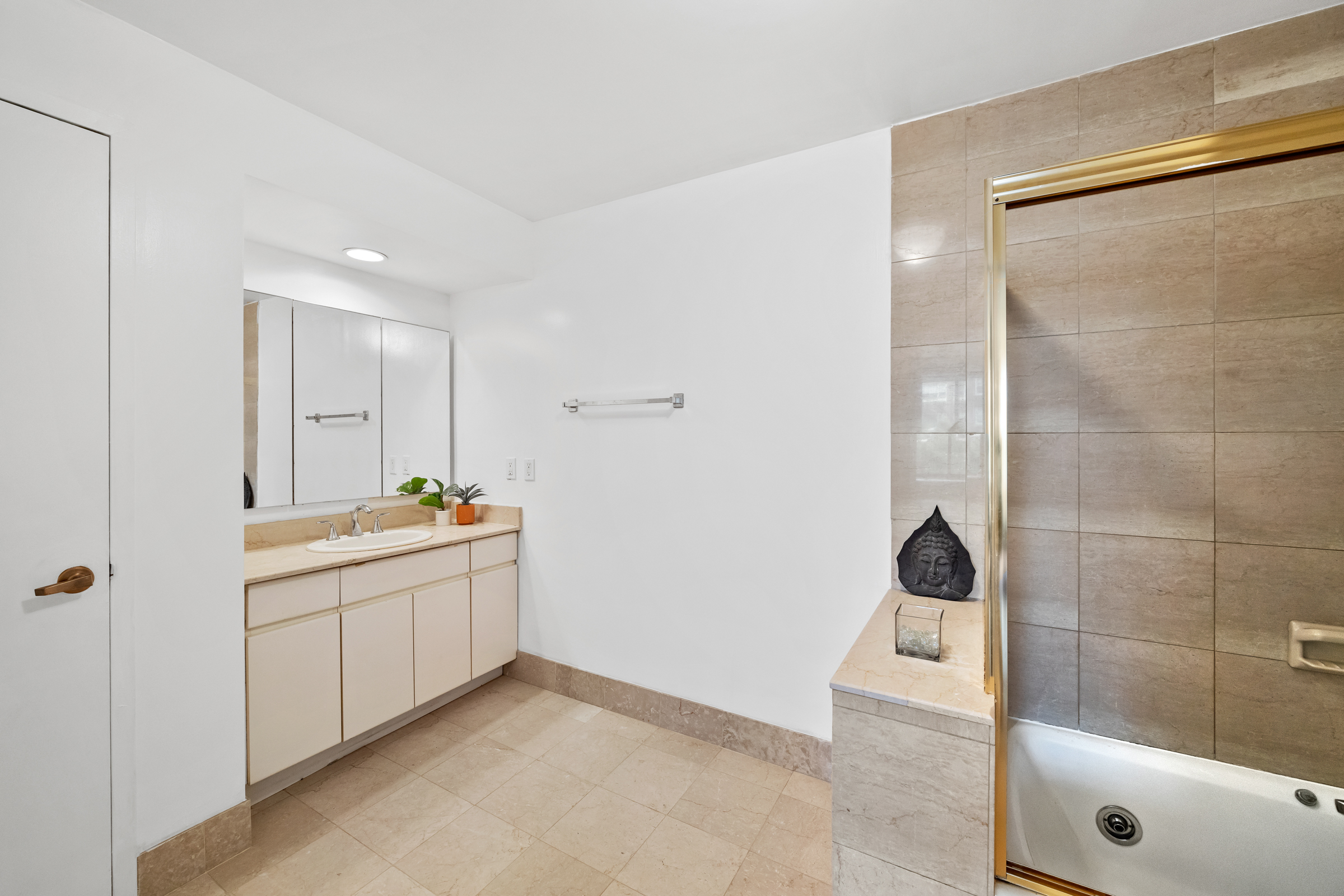 196 6th Avenue, Unit 5A Manhattan, NY 10013 - Photo 10 of 12