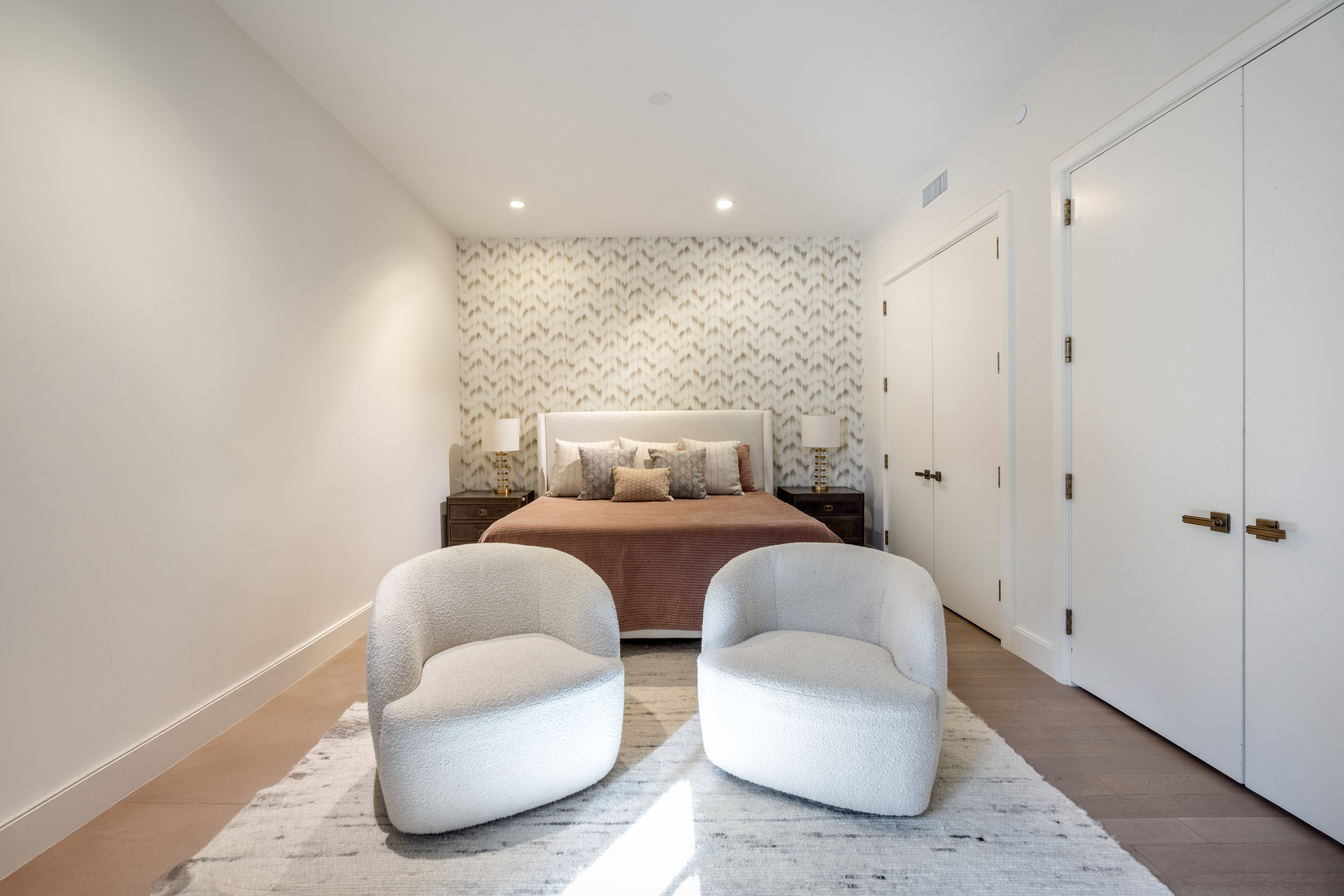 100 Barclay Street, Unit 16G Manhattan, NY 10007 - Photo 10 of 28 a room with two couches chair and flowerpot