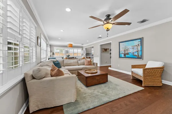 $1,500,000 | 1107 South Dunbar Avenue, Tampa, FL 33629