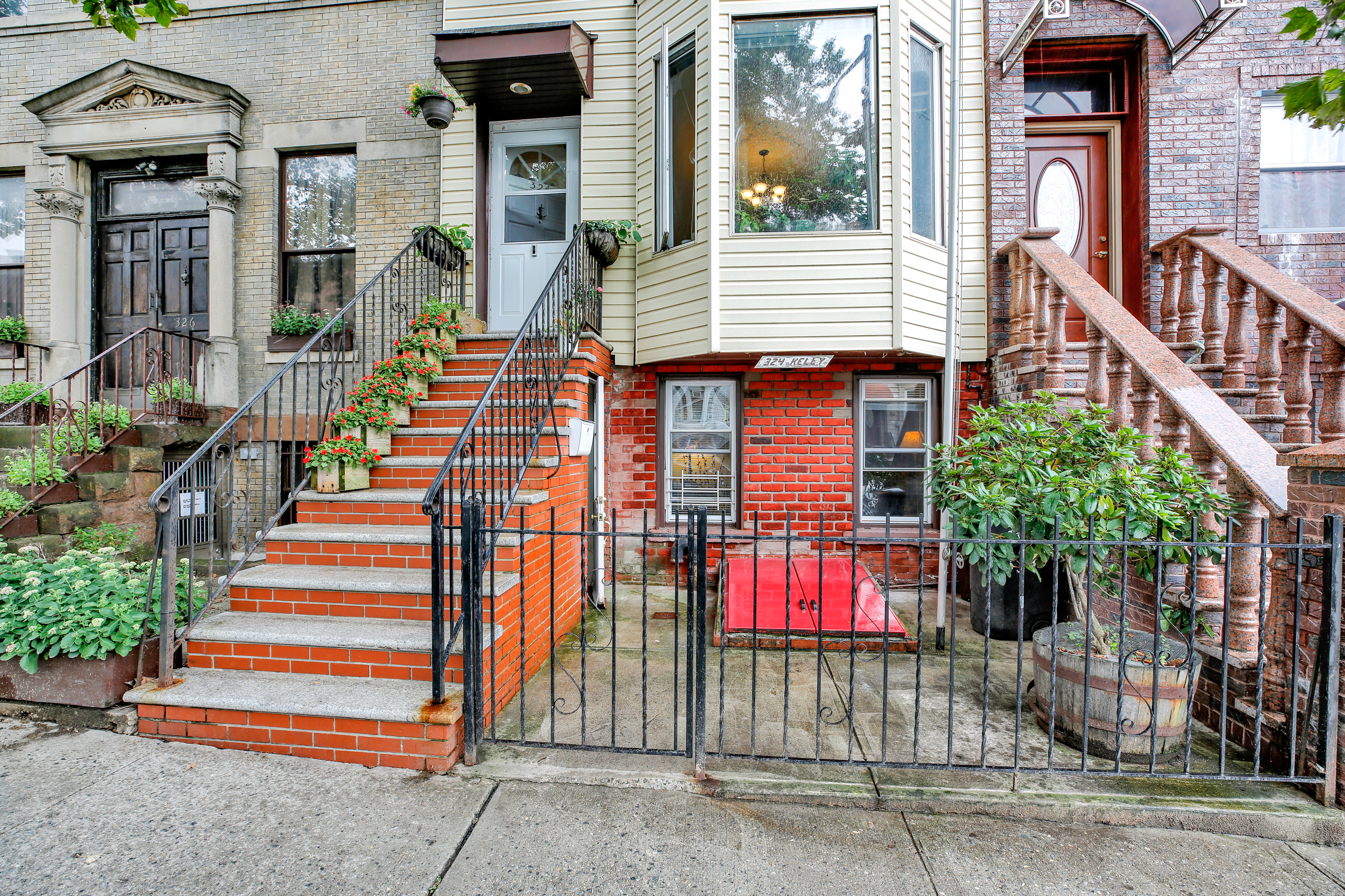 324 55th Street Brooklyn, NY 11220 - Photo 17 of 19