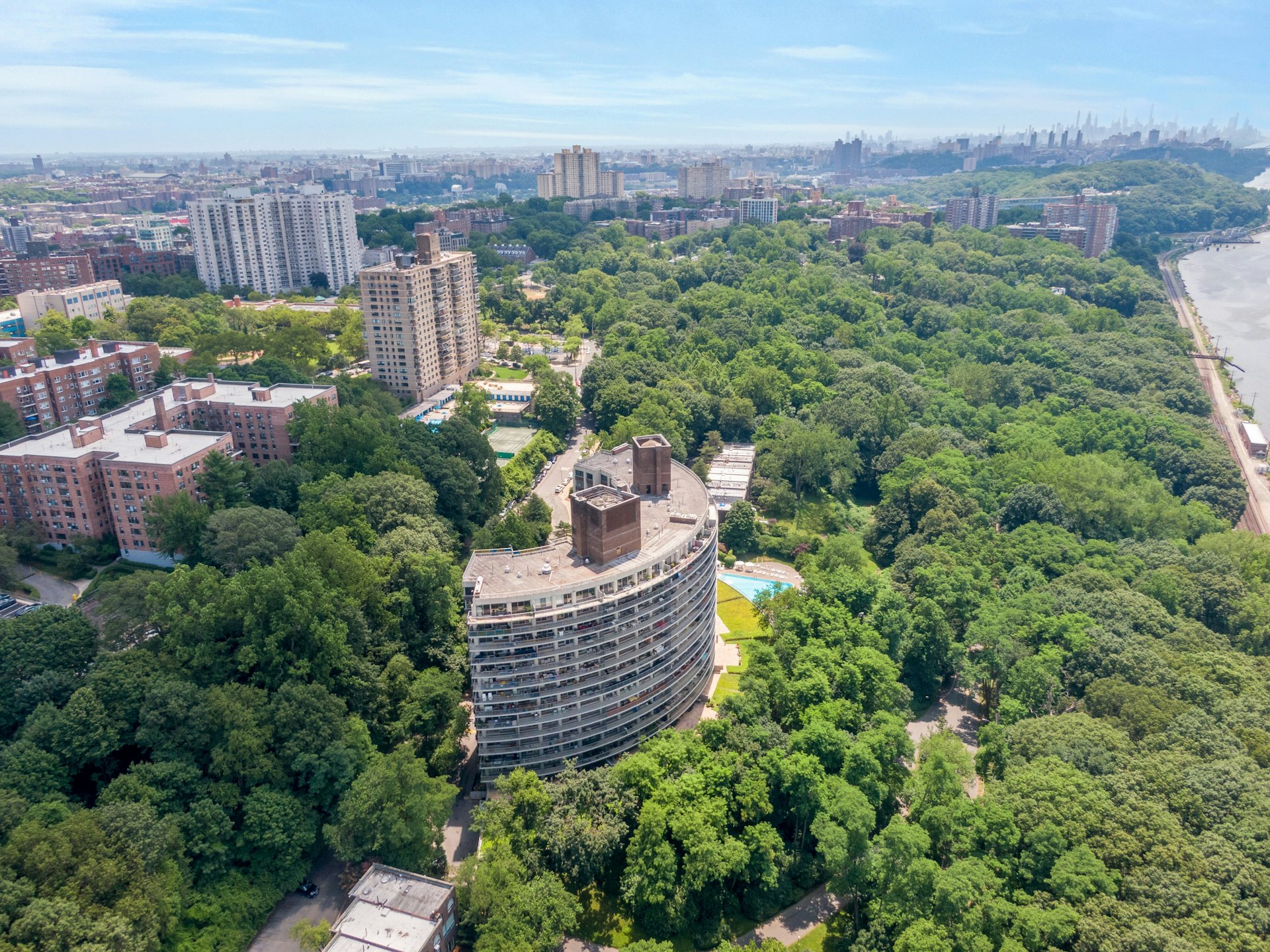 4455 Douglas Avenue, Unit 3FE Bronx, NY 10471 - Photo 45 of 53 a view of a city from a terrace
