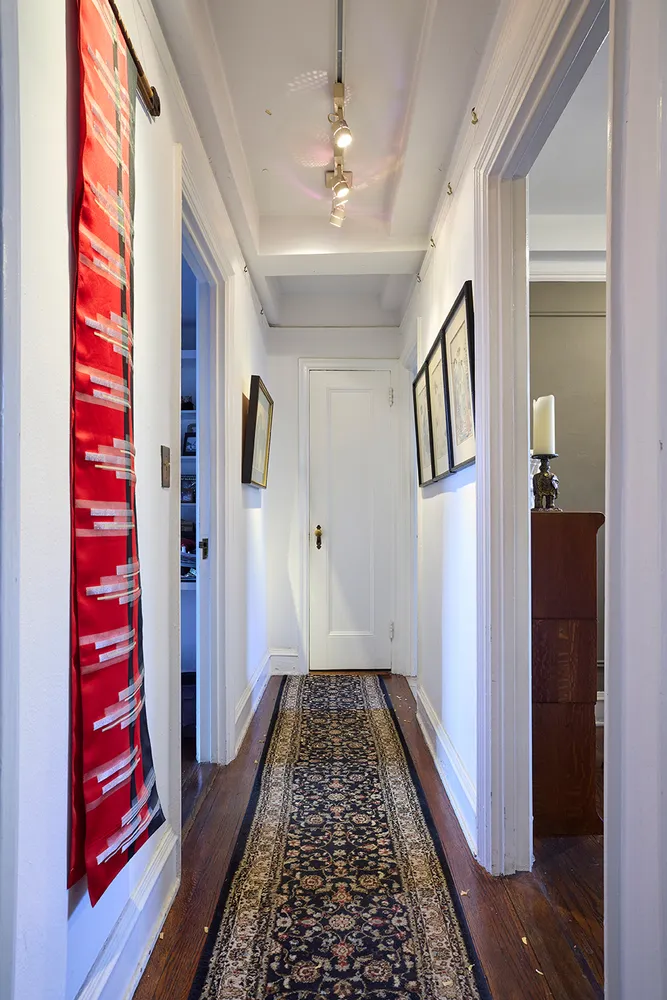 $725,000 | 433 West 34th Street, Unit 6A | Hudson Yards