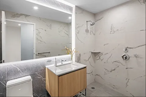 $7,505 | 650 1st Avenue, Unit 9C | Murray Hill