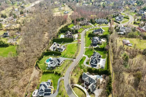 $2,695,000 | 909 North Penn Oak Road, Lower Gwynedd, PA 19002