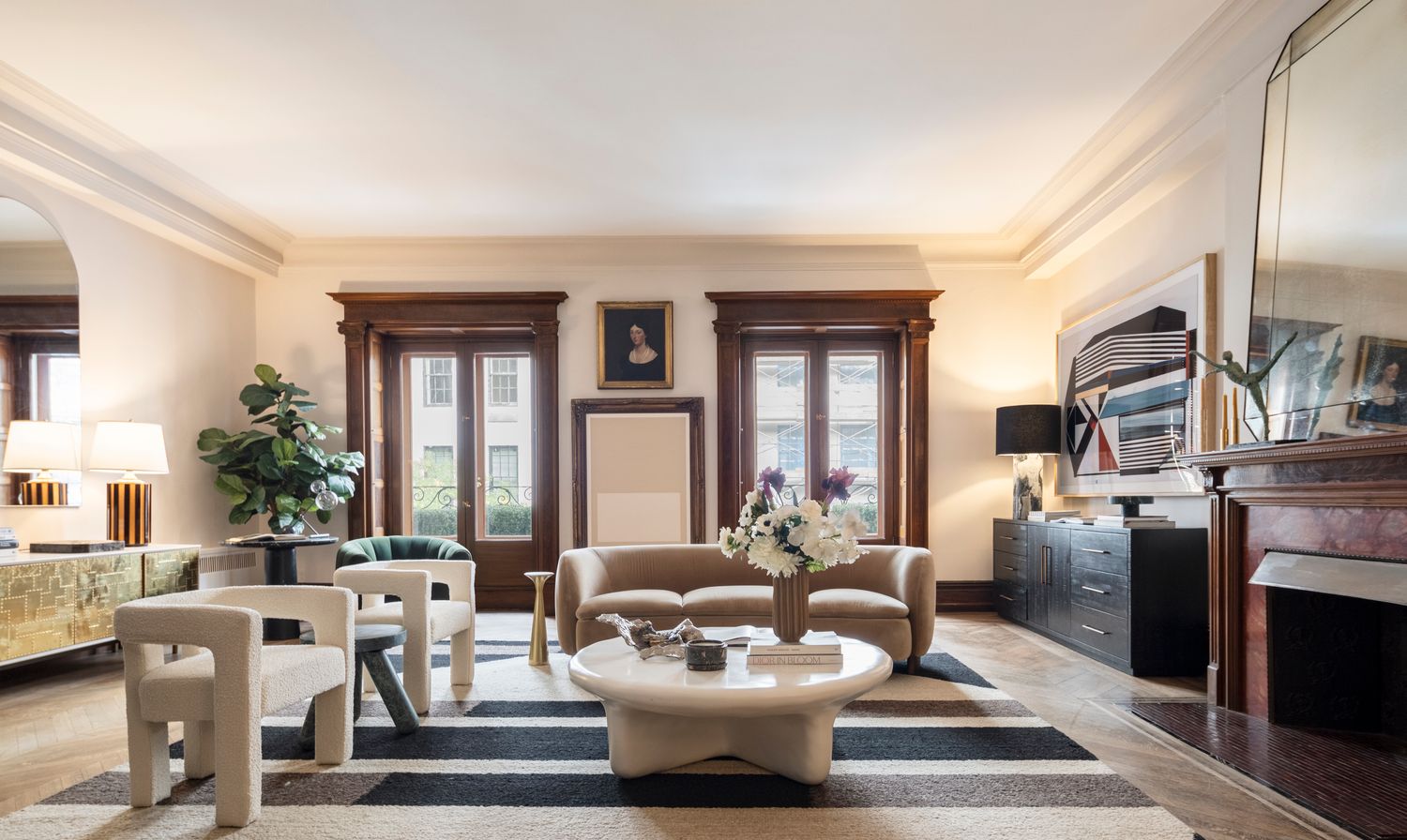 4 East 77th Street Manhattan, NY 10075 - Photo 3 of 13