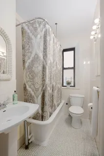 $599,000 | 55 West 95th Street, Unit 51 | Upper West Side